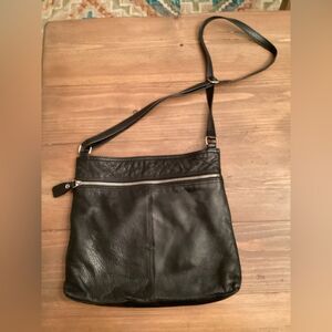 MARGOT LORNA BLACK PEBBLED LEATHER HOBO CROSSBODY MESSENGER SHOULDER BAG